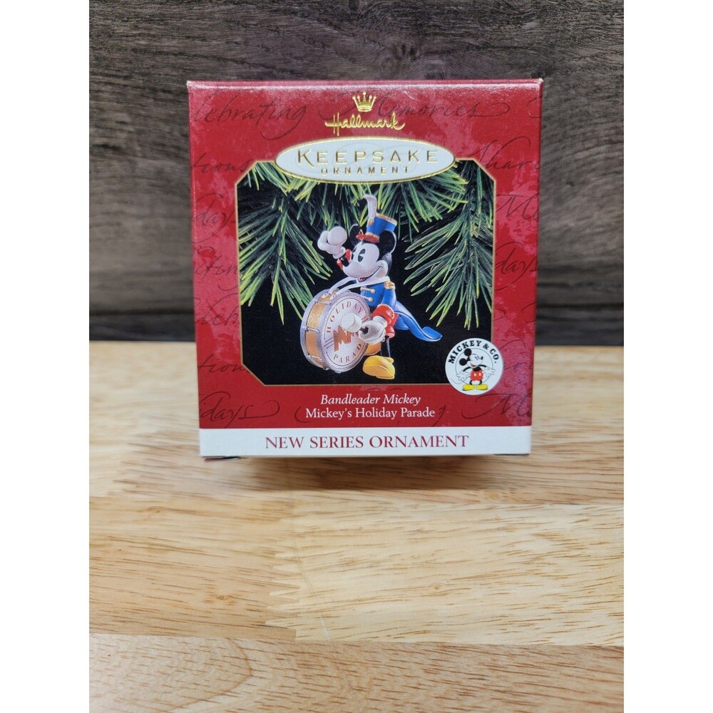 HALLMARK KEEPSAKE BANDLEADER MICKEY MOUSE DISNEY CHRISTMAS ORNAMENT 1997 NIB